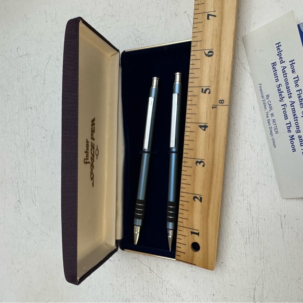 Vintage Futura by Fisher Space Pen & Pencil Set in Blue and Silver - Picture 14 of 16